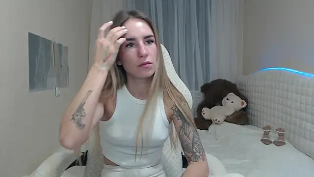 DeboraHorny online show from November 2025 07:07:01 AM