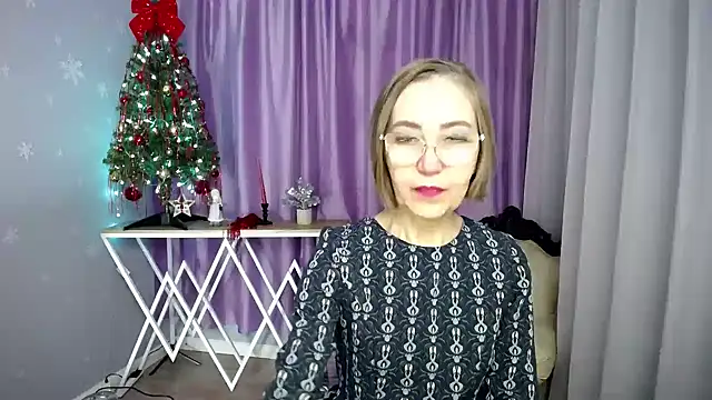 queen a n i online show from February 2026 10:14:02 AM