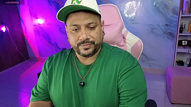 Snapshot of jacoob_woods chatting on May 2026 04:11:01 PM jacoob woods online show from May 2026 04:11:01 PM