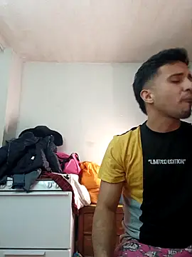 Torresmor online show from February 2026 04:39:02 AM