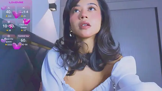 Snapshot of Mia_Tin chatting on October 2025 04:07:02 PM Mia Tin online show from October 2025 04:07:02 PM