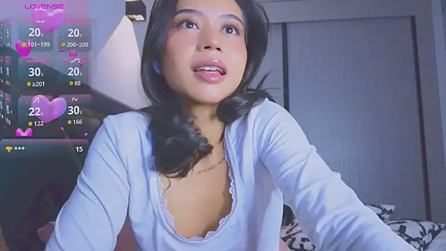 Snapshot of Mia_Tin chatting on October 2025 08:05:01 PM Mia Tin online show from October 2025 08:05:01 PM