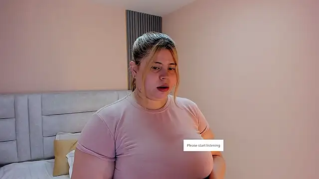 EYMI TOMSOM online show from October 2025 10:45:02 AM