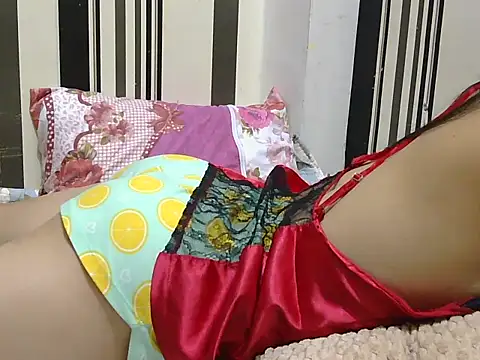 angel pussie online show from December 2025 09:08:01 PM