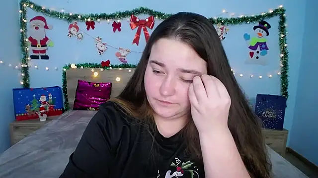 Snapshot of XX_Daniella_XX chatting on December 2024 02:32:01 AM XX Daniella XX online show from December 2024 02:32:01 AM
