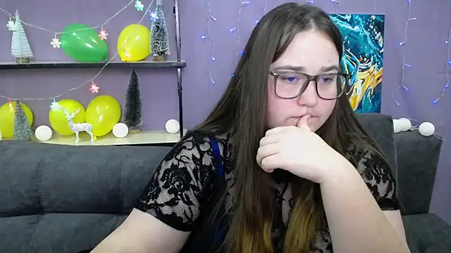 Snapshot of XX_Daniella_XX chatting on January 2025 05:20:02 AM XX Daniella XX online show from January 2025 05:20:02 AM