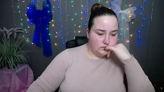 XX Daniella XX online show from December 2025 07:28:01 AM