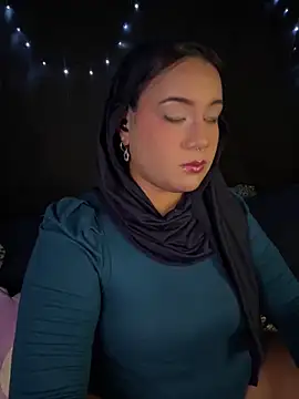 Maryam yamal online show from October 2025 09:15:01 PM