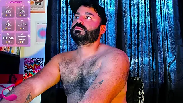 Snapshot of johnnyalx chatting on May 2026 10:04:02 PM johnnyalx online show from May 2026 10:04:02 PM