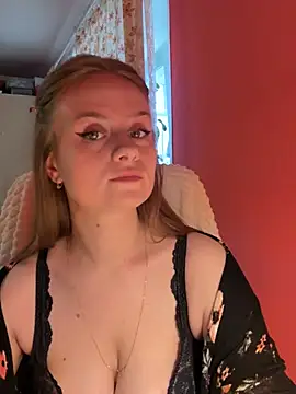 Snapshot of SophiaSweet_ chatting on March 2026 07:03:02 AM SophiaSweet online show from March 2026 07:03:02 AM