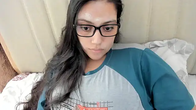 roniewester online show from November 2025 06:08:01 PM