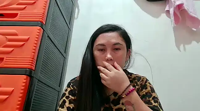 LalaiAsian online show from March 2025 06:43:01 PM