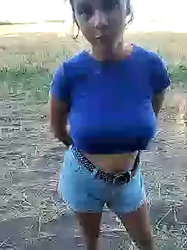 mariamac420 online show from January 2025 10:13:02 PM