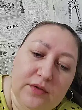 Rini333 online show from November 2025 04:40:01 PM