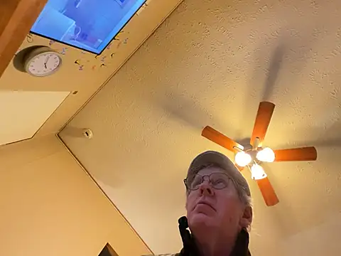 jck1m0t online show from February 2025 06:44:02 AM