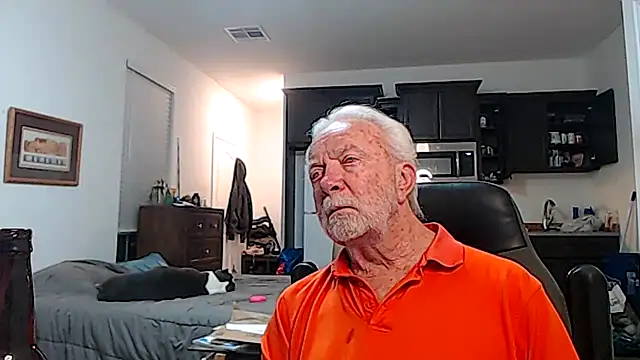 rockpoint69 online show from October 2025 01:13:02 AM