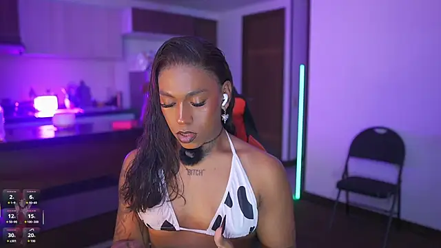 AmberRaus online show from October 2025 04:08:02 AM