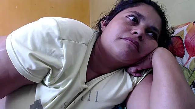 yulieth bbw online show from July 2026 02:41:02 PM