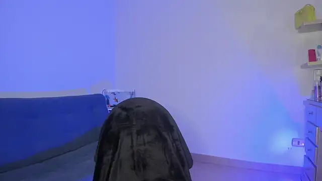 Snapshot of emma_rules99 chatting on September 2025 01:42:02 AM emma rules99 online show from September 2025 01:42:02 AM