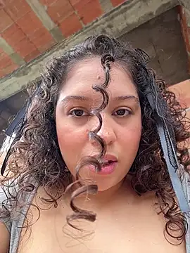 Snapshot of Shara_dreams chatting on February 2026 05:11:01 PM Shara dreams online show from February 2026 05:11:01 PM