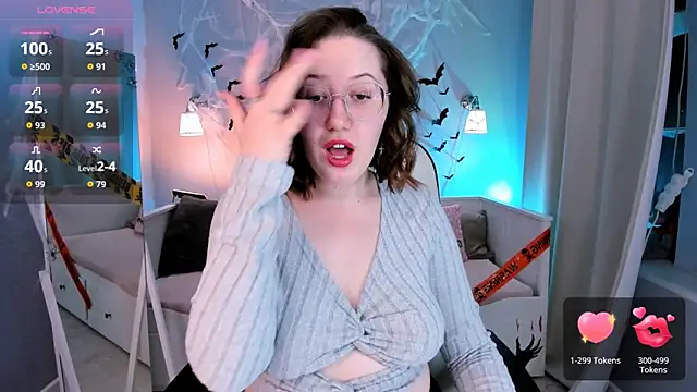 Charmy Gracy online show from November 2025 11:12:02 AM