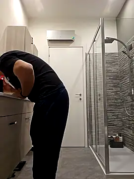 kekko-1982 online show from December 2024 12:56:02 PM