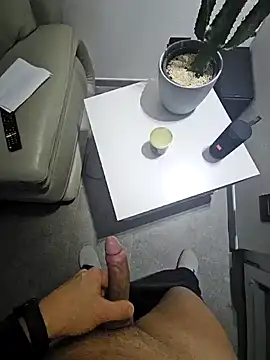 kekko-1982 online show from January 2025 09:07:02 PM