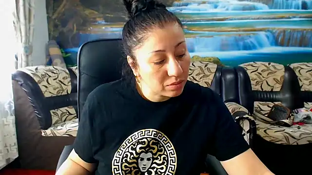 MoistMady online show from March 2025 06:26:02 AM