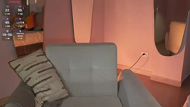 NaomiSainz online show from January 2025 06:28:01 PM