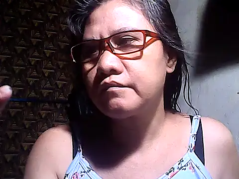 sweetsosie18 online show from June 2026 11:01:02 AM