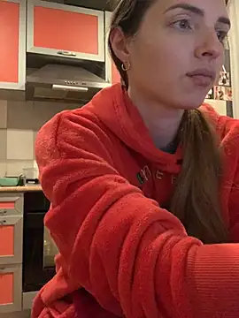 SeducingYoghourt online show from December 2024 02:24:02 PM