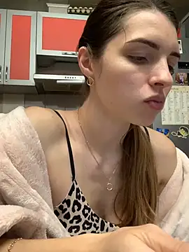 SeducingYoghourt online show from January 2025 02:47:02 PM