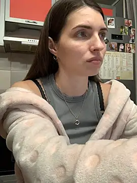 SeducingYoghourt online show from January 2025 04:08:02 PM