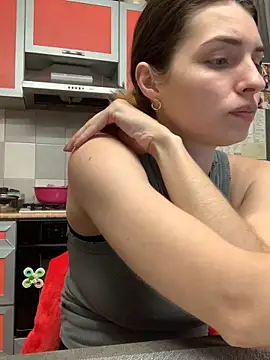 SeducingYoghourt online show from February 2025 04:32:01 PM