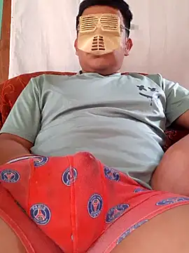 Efrain2090 online show from January 2026 08:34:02 PM