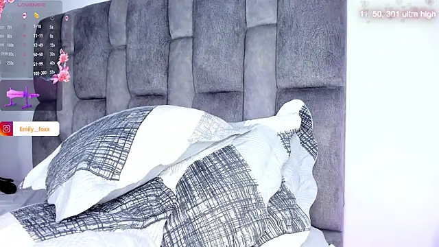 emily fox1 online show from April 2026 11:03:02 AM