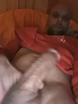 Snapshot of Ladyshaker82 chatting on January 2026 06:29:01 AM Ladyshaker82 online show from January 2026 06:29:01 AM