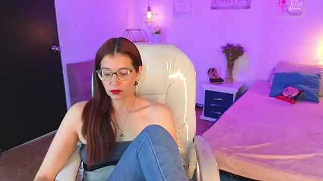 Antonnella 3 online show from November 2025 12:14:02 AM