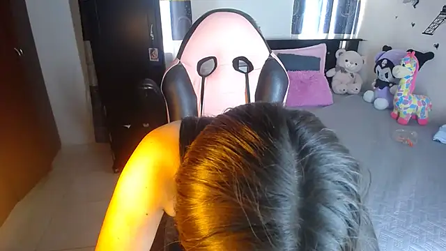 violeta campbell online show from October 2025 06:37:01 PM