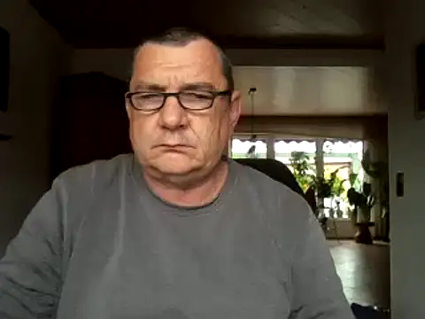 Snapshot of Nobbie444 chatting on May 2026 10:36:01 AM Nobbie444 online show from May 2026 10:36:01 AM