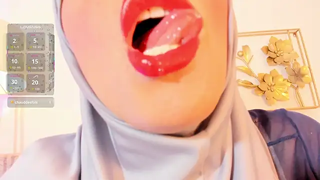 Snapshot of hanajameela chatting on March 2026 11:39:02 AM hanajameela online show from March 2026 11:39:02 AM