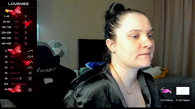 AlanaBrox online show from November 2025 12:10:01 AM