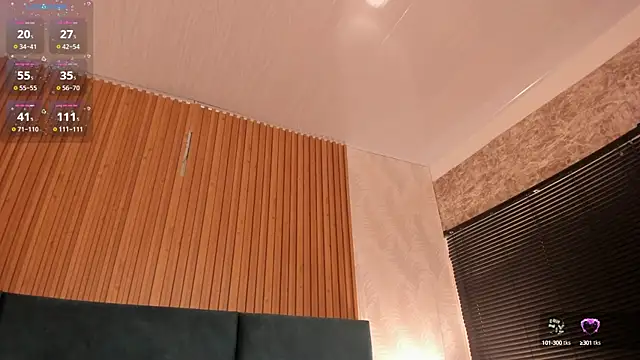 Kareena chopra online show from October 2025 01:23:01 PM