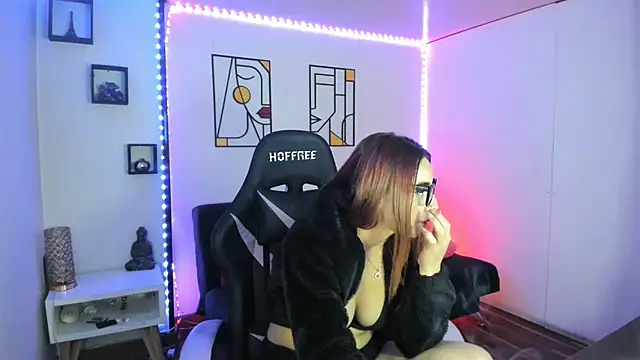 kay marie online show from January 2025 07:18:01 AM