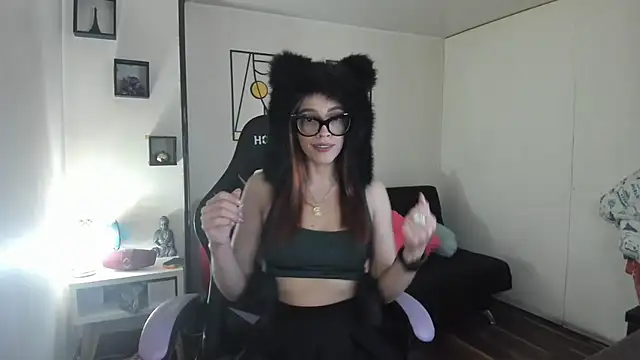 kay marie online show from October 2025 09:26:02 PM