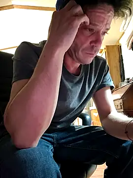 chosen923 online show from October 2025 06:00:01 AM