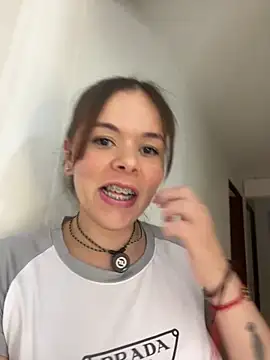 carolina16love online show from September 2025 10:21:01 PM