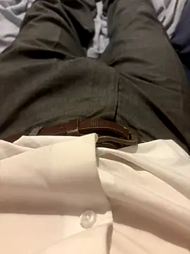 HunterBaby online show from November 2025 10:45:02 PM