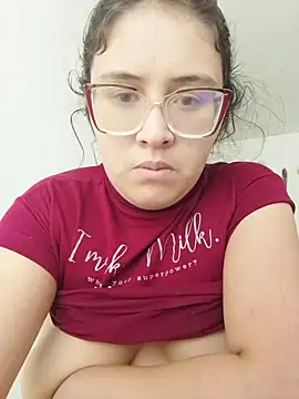 Snapshot of johannasexy97 chatting on December 2024 06:05:02 PM johannasexy97 online show from December 2024 06:05:02 PM