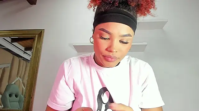 naia blessed online show from February 2025 07:16:02 PM